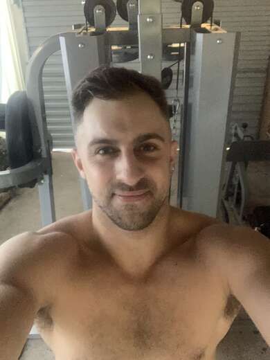 Escorts Gold Coast, Australia English Gentlemen Tall Dark Handsome