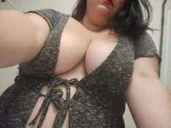 Escorts St. Louis, Missouri short curvy bbw for outcall , cardates🥰 no deposit required