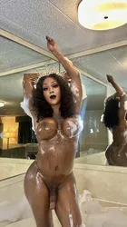 Escorts Detroit, Michigan SterlingHeights Hung