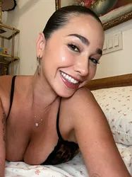 Escorts Tulsa, Oklahoma Hot 💦Pretty🥵 Mary 🍑 text my number I’m down to have fun🍆