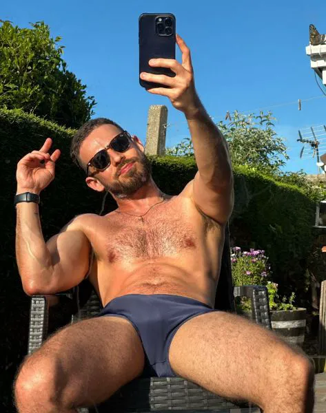 Escorts London, England BigBernardoXX