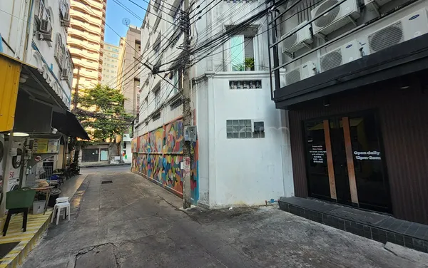 Massage Parlors Bangkok, Thailand The 333 Nuru Massage