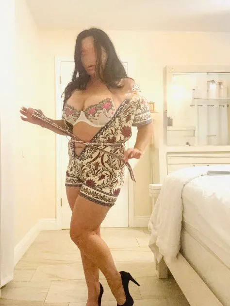 Escorts West Palm Beach, Florida AlianaSensual