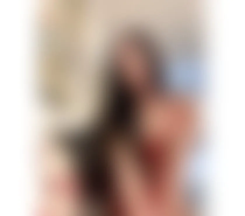 Escorts Leigh, England Sasi Thai Ladyboy