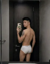 Escorts Singapore, Singapore Ryanboyxxx