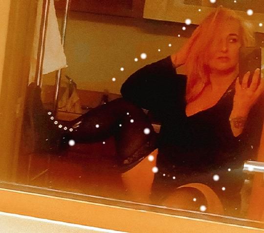 Escorts Louisville, Kentucky Make Room For SincyBaby Cuz she is HERE, SEXY, WET💦 & WAITING FOR YOU🫵Junk that LAME &, GET U A FLAME🔥  35 -