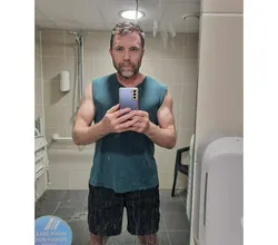 Escorts Grantham, England Fit bloke gives M2M relaxing Massage