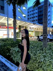 Escorts Makati City, Philippines Kim Skylie/ CAMSHOW!